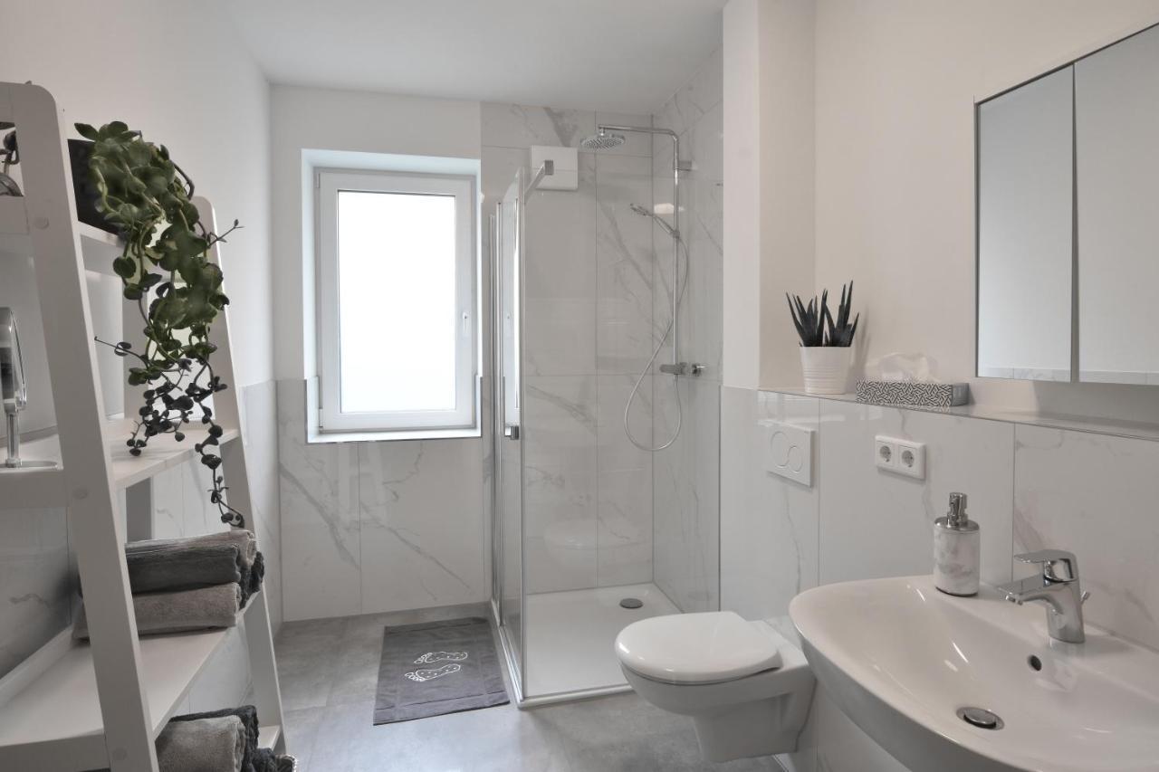 Familienfreundliche Neubauwohnung Mit Terrasse Lejlighed